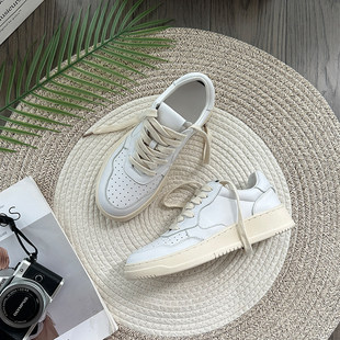 春季新款真皮厚底小白鞋女2026新款透气百搭休闲板鞋平底运动鞋