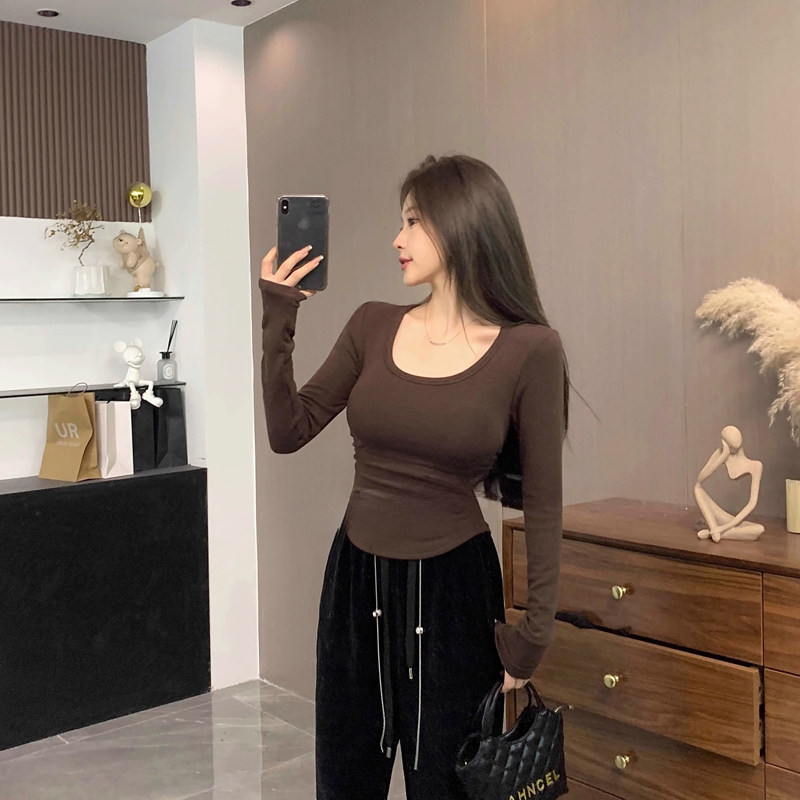 PURE DESIRE U-NECK VELVET BASE SHIRT FEMALE AUTUMN AND WINTER HOT GIRL PINCHED WAIST SLIM SHORT DESIGN SENSE BRUSHED THICK LONG-SLEEVED T-SHIRT