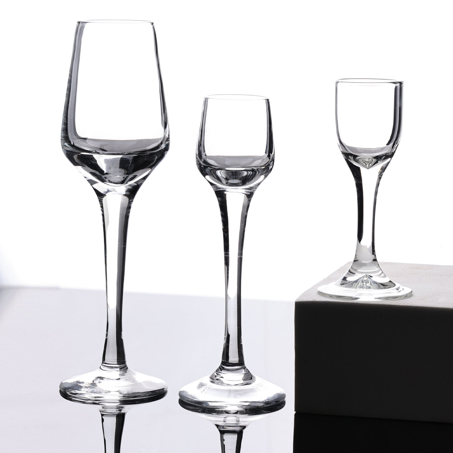 白酒杯家用一口杯小酒杯品酒杯