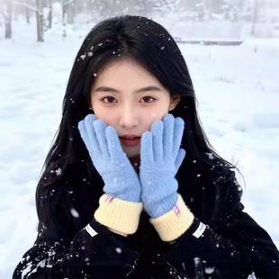 手套女士冬2025新款 保暖针织毛线漏指可触屏冬天骑行加厚防寒手套