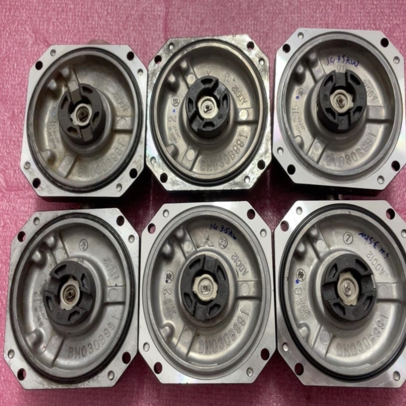 议价MITSUBISHI BN030B991 三菱饲服电机编码器