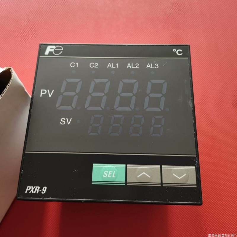 议价PXR9TCY1-8W000-C 温控仪 带安装支架
