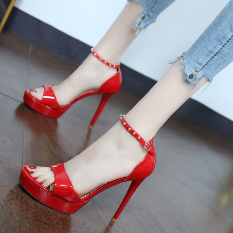 2026年新款夏季凉鞋女12厘米细跟防水台超高跟红色婚鞋313233小码