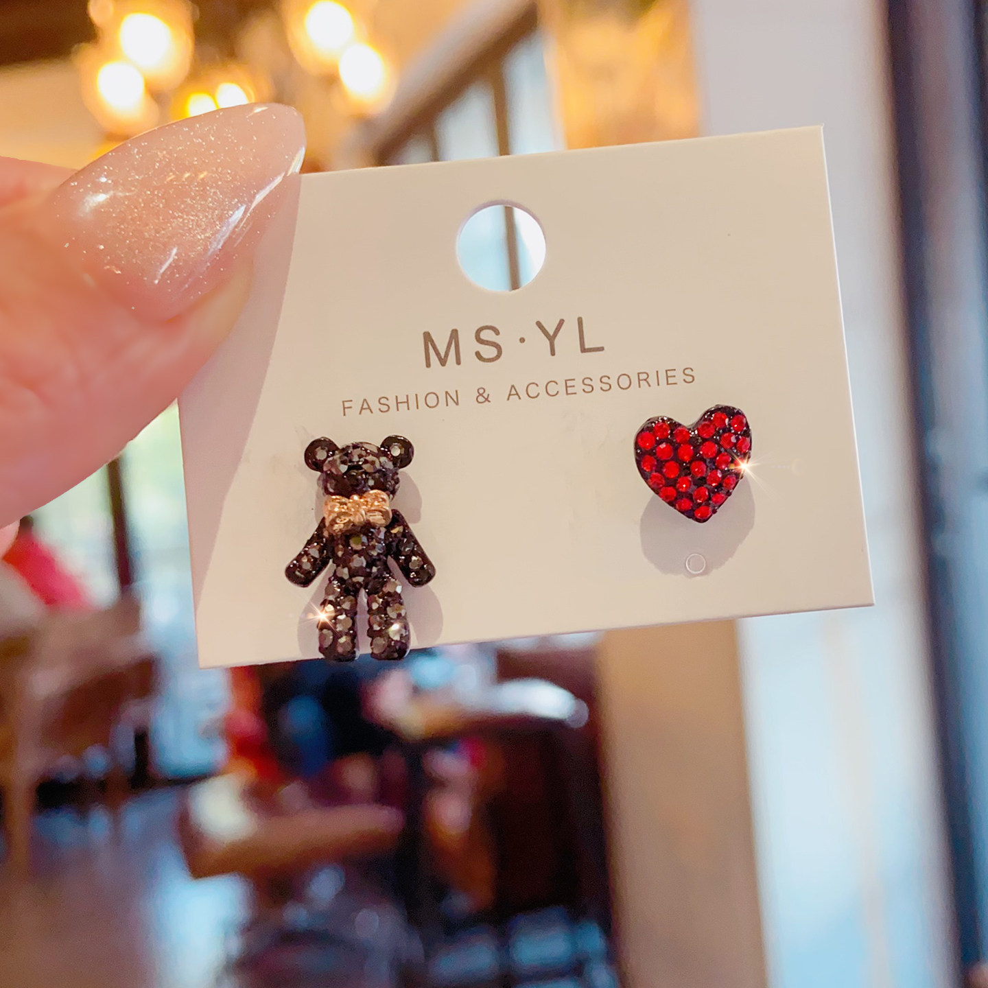 少女心小熊爱心耳钉设计师款小众个性不对称耳环2026年新款爆款