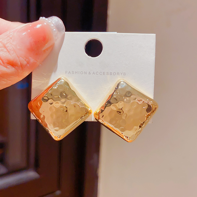 欧美简约大气设计感耳环轻奢耳钉