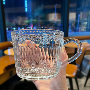 复古浮雕玻璃杯高颜值咖啡杯带盖勺子家用燕麦牛奶把手杯早餐杯子