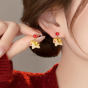 马上有钱生肖小马红色巨好看耳钉耳夹耳环2026新款爆款高级感耳饰