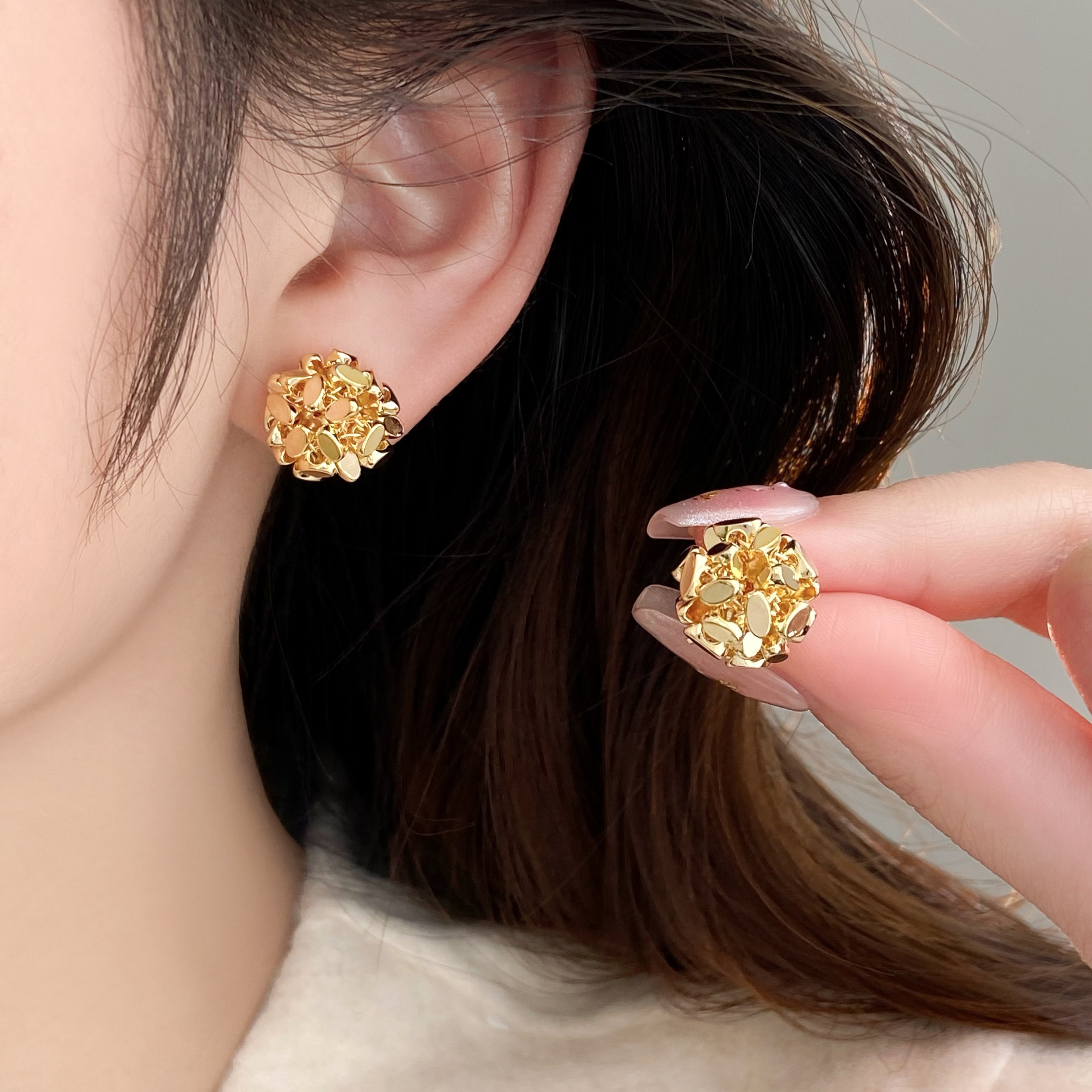 金色绣球花朵耳环适合圆脸的耳饰独特2025新款耳钉爆款高级感秋冬,饰品/流行首饰/时尚饰品新,耳环,淘宝优惠券,粉丝福利购,淘宝优惠卷