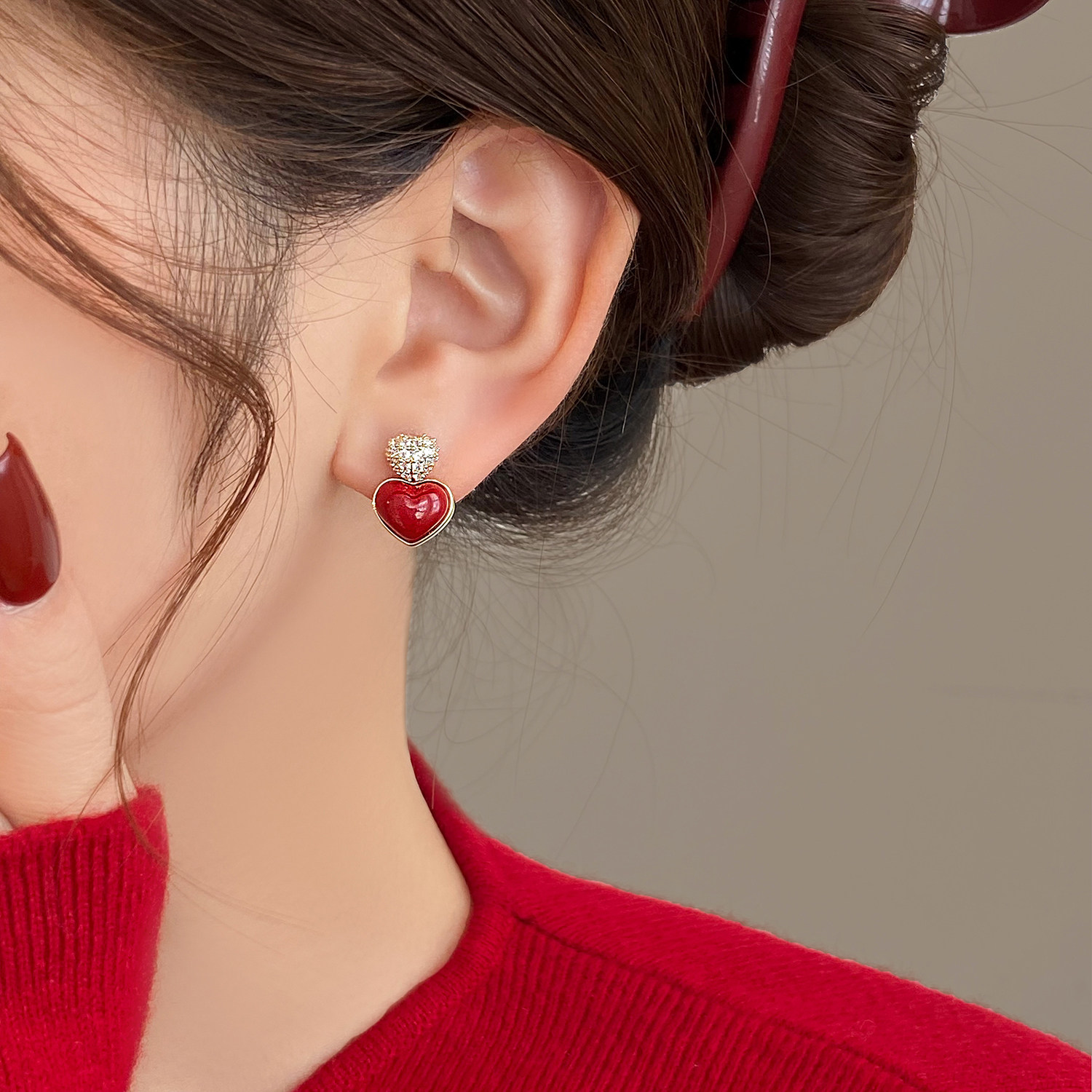 红色爱心精致小巧耳钉睡觉不用摘耳环女秋冬时尚简约秋冬独特耳饰,饰品/流行首饰/时尚饰品新,耳环,淘宝优惠券,粉丝福利购,淘宝优惠卷