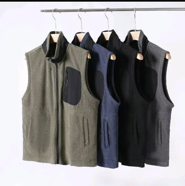 波浪摇粒绒立领保暖马甲