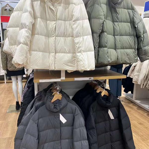 保暖外套云感羽绒服立领蓬松夹克