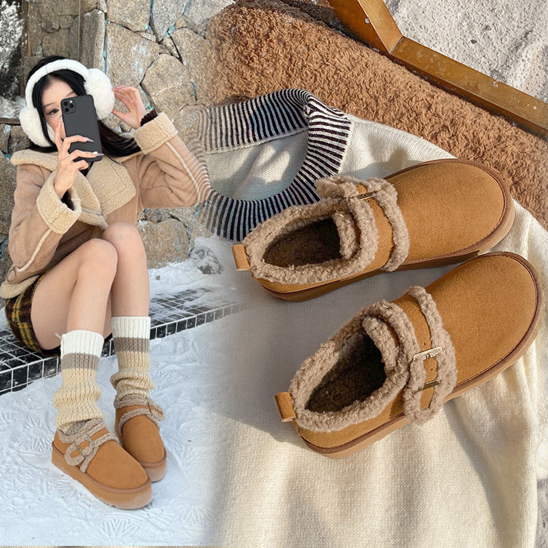 小码女鞋313233雪地靴女冬季新款保暖加绒加厚皮毛一体厚底增高34