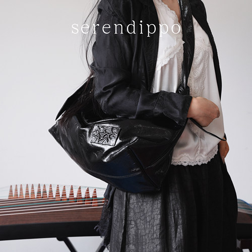 SERENDIPPO山野包袱包