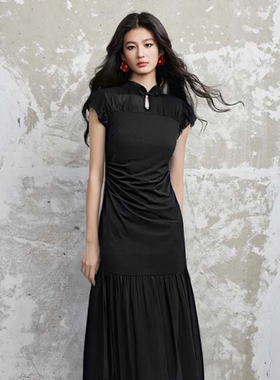 2025新款夏季高贵显气质圆领收腰连衣裙D3327