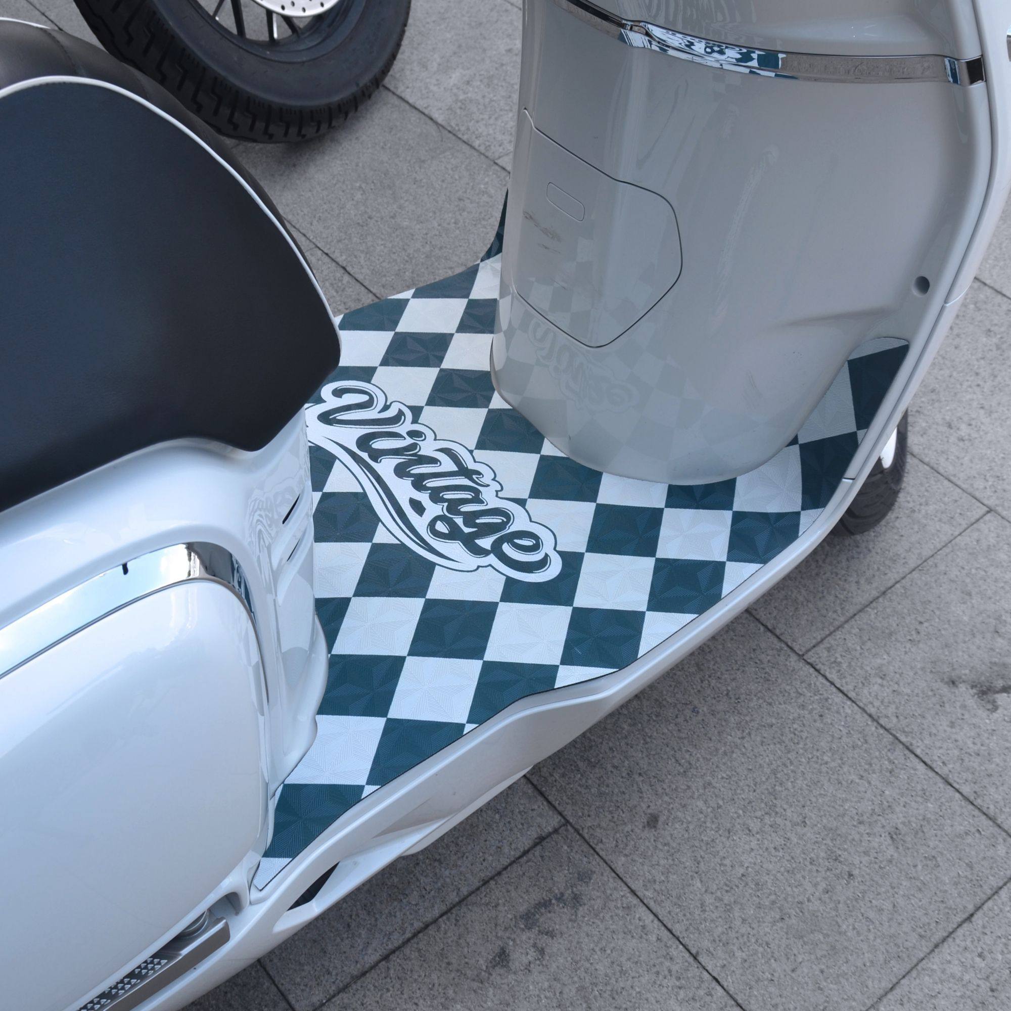 适用适用于春风150AURA橡胶脚垫摩托车改装配件专用春风150aura脚