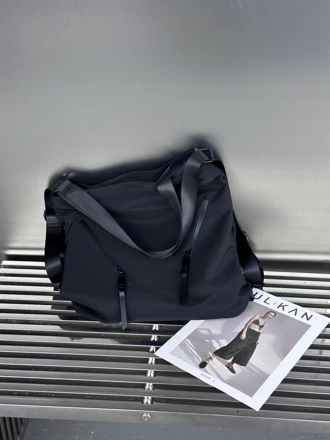 时尚多功能双肩包大容量牛津布旅行包单肩斜挎手提包腋下纯色包包