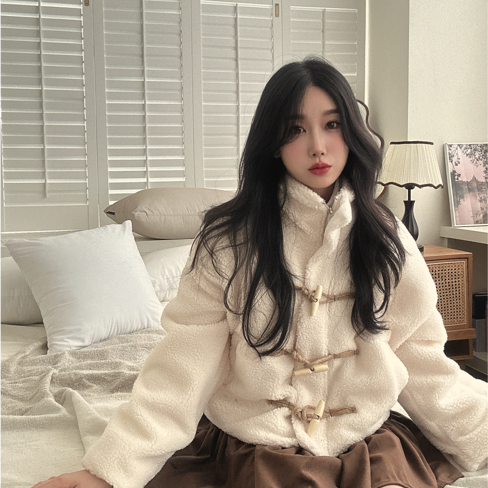 韩国chic 复古小个子慵懒风立领羊羔毛牛角扣夹棉保暖外套