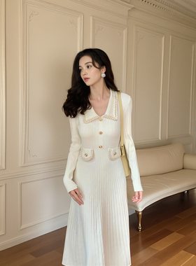 俏皮可爱 小香风翻领显瘦针织连衣裙女秋冬设计感高腰打底长裙
