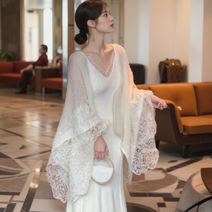 从一时刻【归国白月光】新中式蕾丝拼接马海毛披肩吊带连衣裙套装