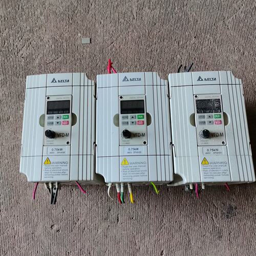 议价台达VFD007M43B变频器，380V750w，二手拆机八