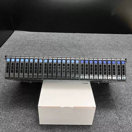 议价TYAN 2U 硬笼PCIE N5.0 26位 18U2 5.0和8SATA/SAS硬