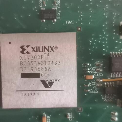 议价XILINX XCV200E-BG352AGT044S开发板