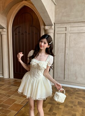 越韩小鱼Musefish 绵绵奶糕 法式甜美泡泡袖公主蓬蓬连衣裙子女夏