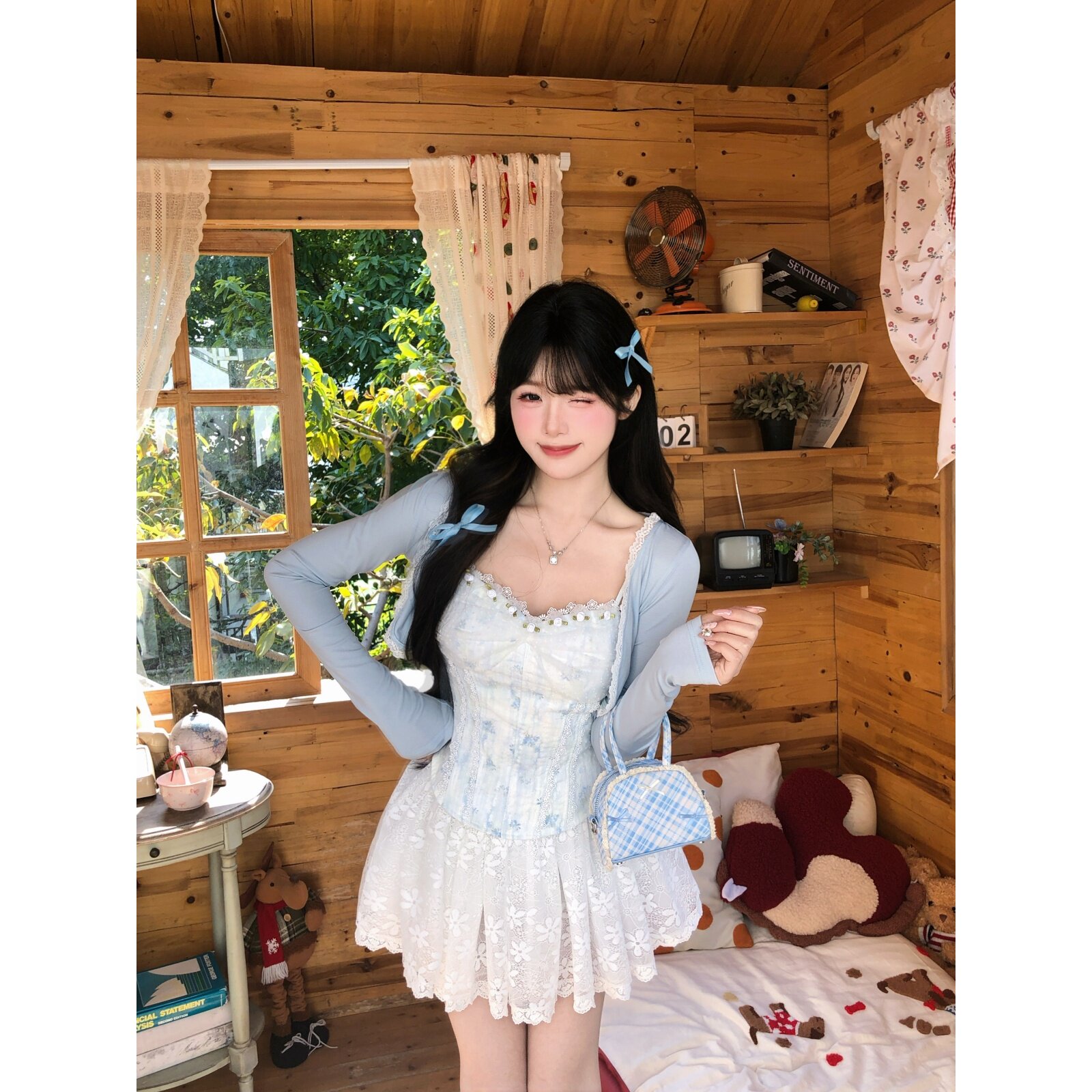 越韩小鱼Musefish 海盐奶霜 法式带胸垫碎花吊带上衣半裙开衫套装