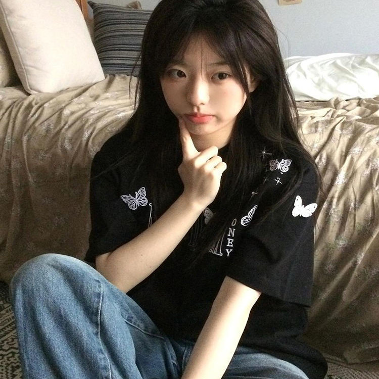 美式高级感立体蝴蝶刺绣字母短袖t恤女夏2025新爆款重磅情侣上衣