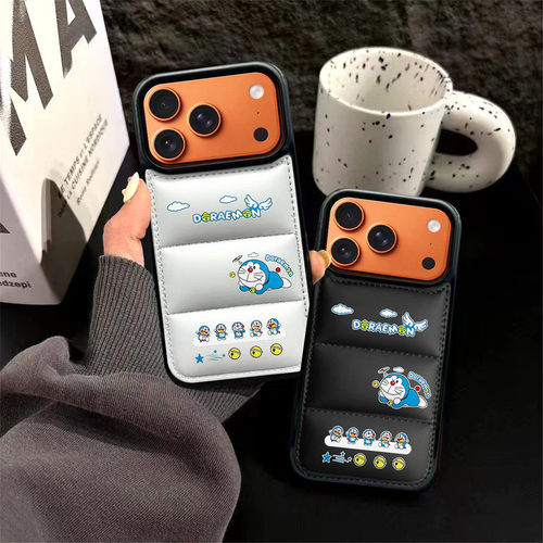 叮当猫适用苹果17ProMax手机壳iPhone16/15/14/13/12充棉羽绒服ZFlip3/4/5/6/Zfold7三星S26/22/23/24/25