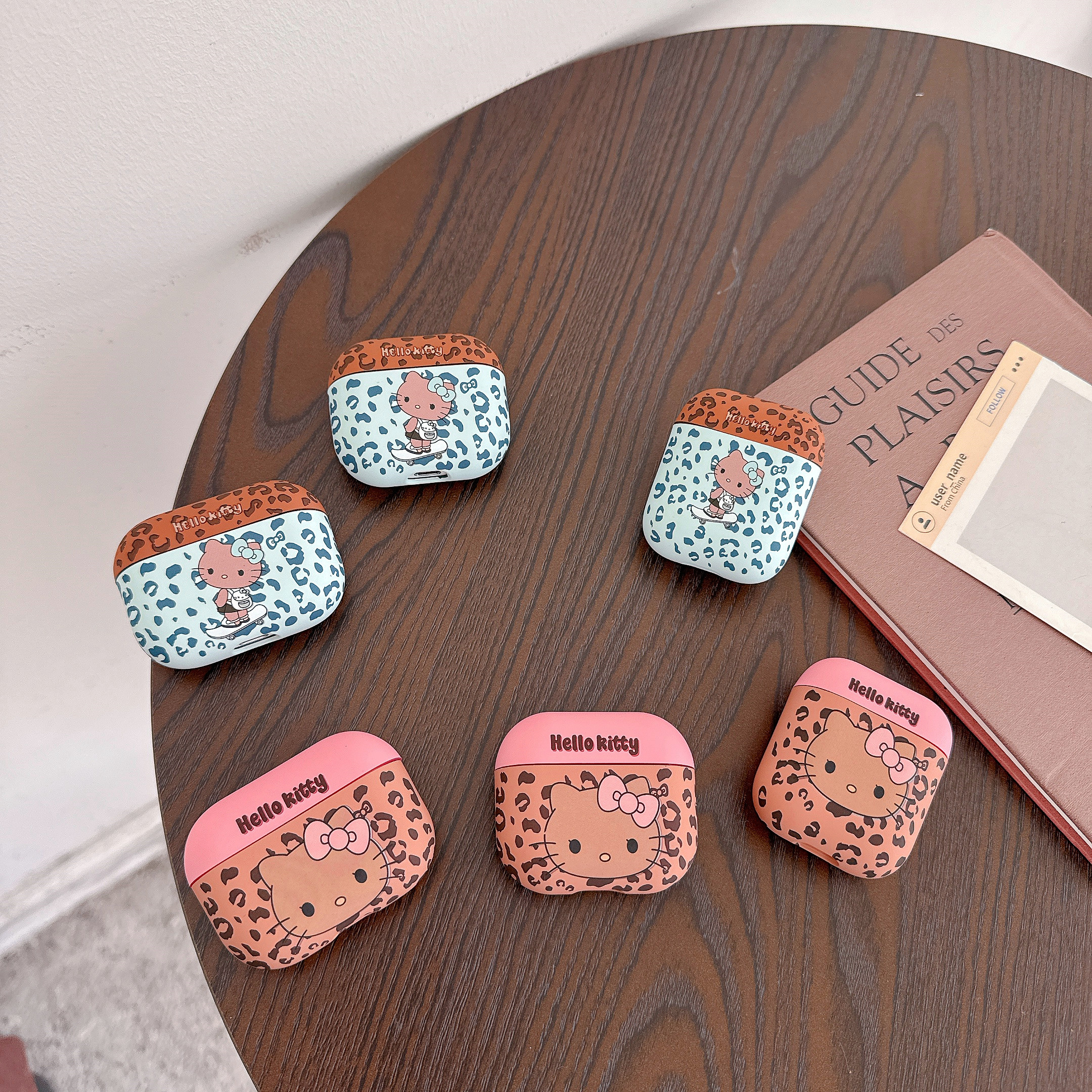豹纹黑皮KT猫适用AirPods1/2/3/4/5代苹果无线蓝牙耳机保护套pro2软壳