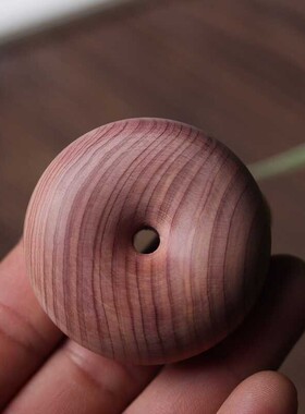 红桧木平安扣手把件面包圈钥匙扣把玩件红豆杉汽车挂件木雕挂饰品