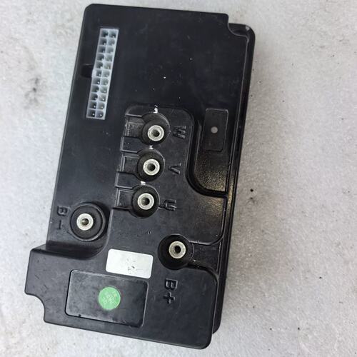 议价直流无刷电机控制器 PVM48S05可维修