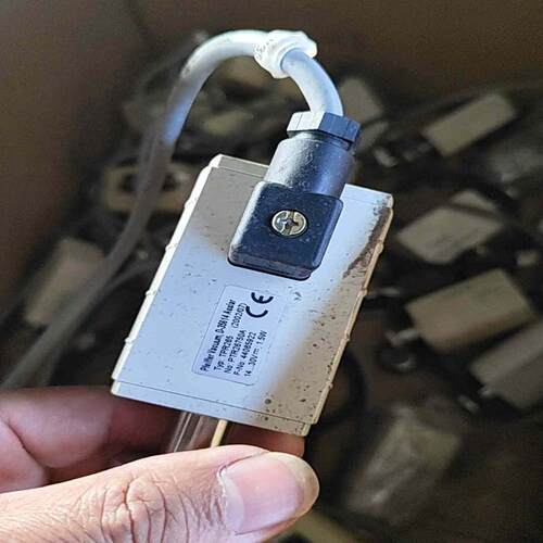 议价PFEIFFER普发 TPR265 真空计 实物拍可维修