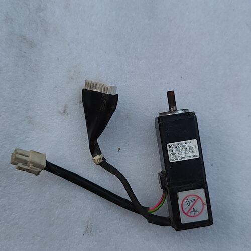 议价伺服电机SGMM-A3C3SD11，包好可维修