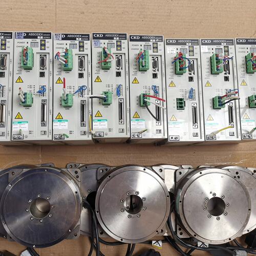 议价CKD驱动器AX9000TS-U0，带DD马达AX4009T可维修
