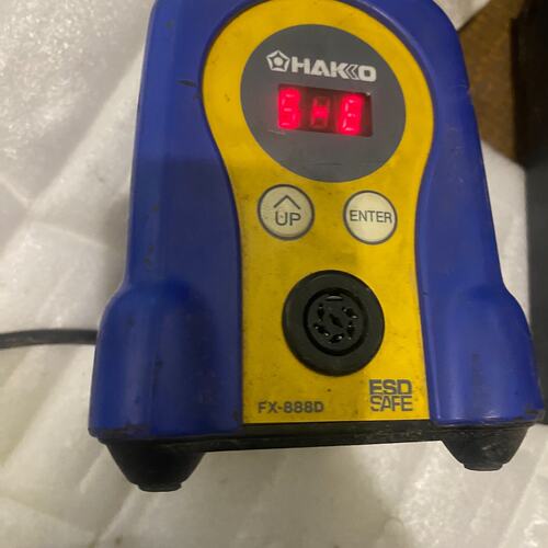 议价白光HAKKO+FX-888D焊台主机，成色如图，售不可维修
