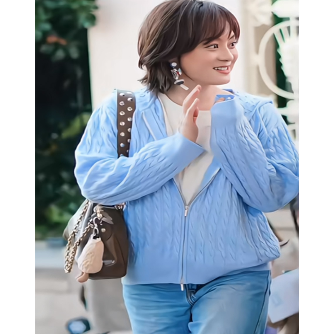 复古质感立体绞花连帽长袖针织衫