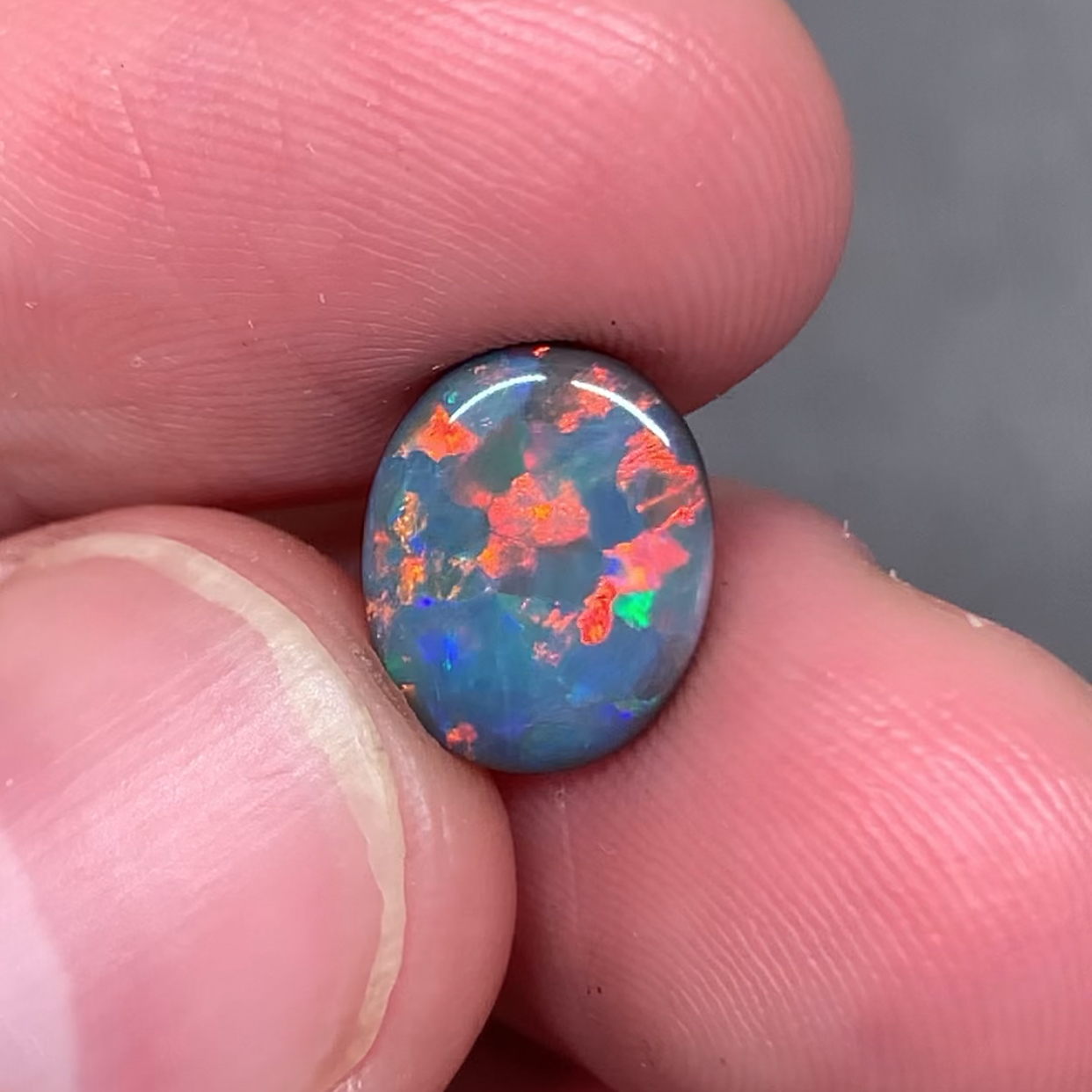 澳洲天然欧泊闪电岭红彩黑欧泊戒指吊坠定制1.87ct10.5*8.5*3.1mm