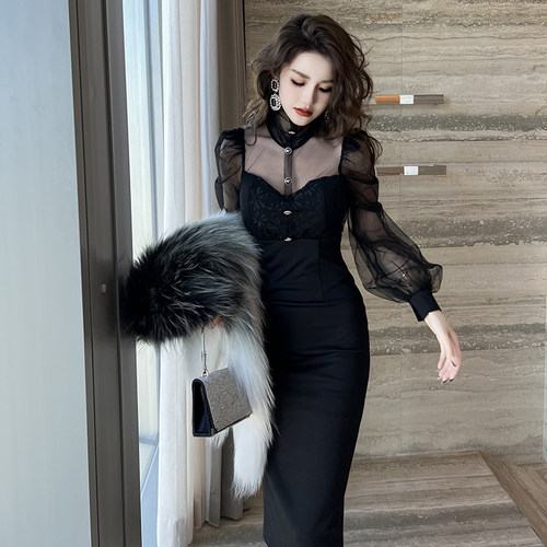 赫本风黑色显瘦修身包臀连衣裙