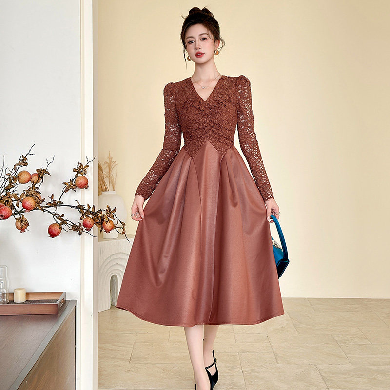 春季巨好看的连衣裙高端精致轻奢气质收腰显瘦大摆裙子女2026新款