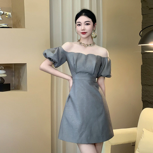 法式优雅名媛风a字裙夏季短款气质小个子收腰显瘦一字肩连衣裙