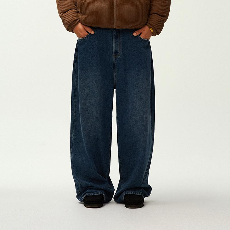 男款休闲直筒宽松牛仔裤