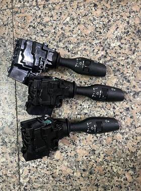 84652-30681适用于雷克萨斯IS GS RC雨刮开关雨刮器开关