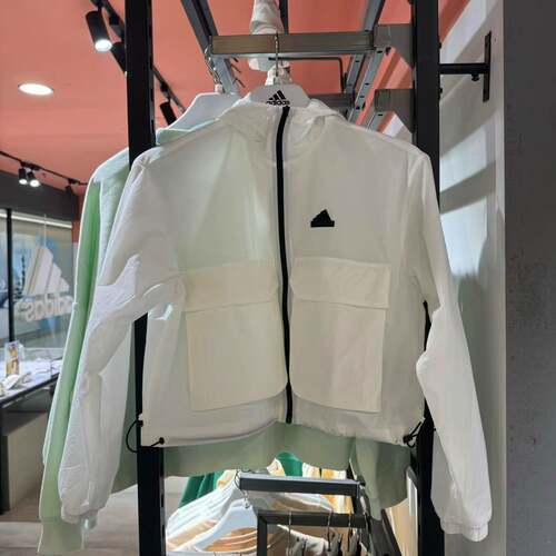 Adidas/阿迪达斯外套女子连帽休闲运动防风梭织夹克IS0661 IS0660