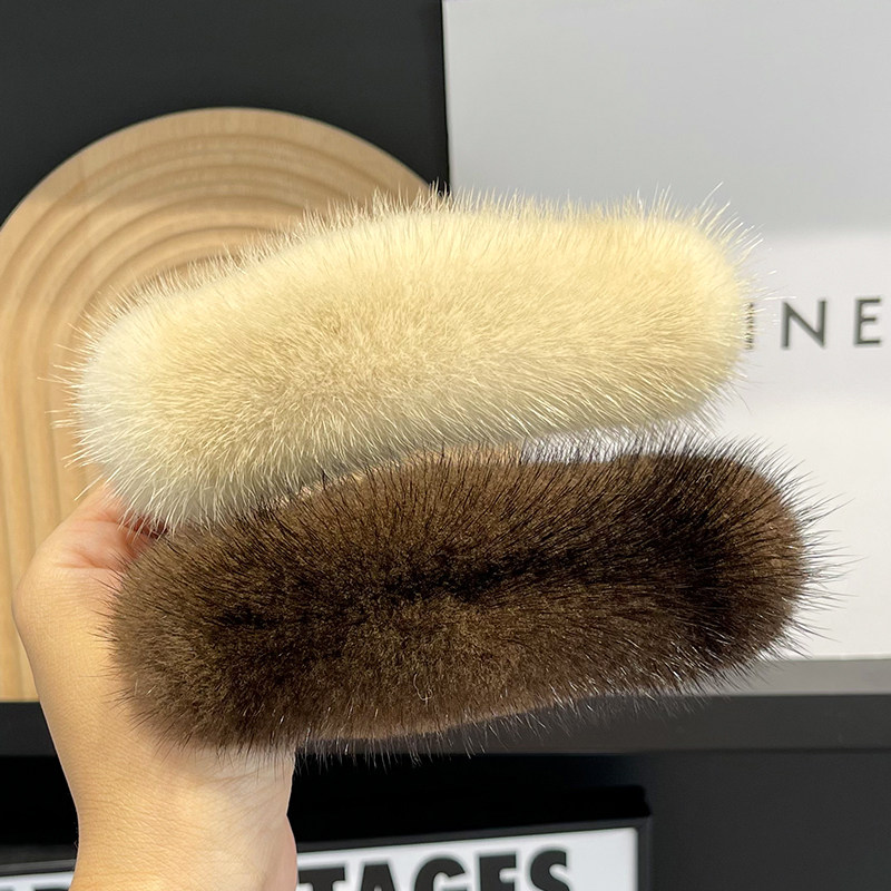 水貂毛后脑勺鸭嘴夹毛绒盘发发夹