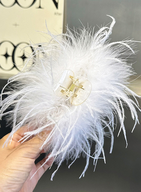 纯欲ins风鸵鸟羽毛发夹后脑勺盘发抓夹头饰鲨鱼夹超仙高级感发饰