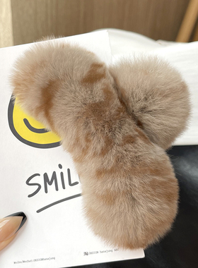 獭兔毛发夹后脑勺气质夹子网红可爱毛绒头饰发抓发饰韩国少女冬秋