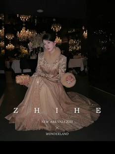 无艳一禾宫廷旧梦重工提花收腰狐狸毛羽绒服 毛领8025 蕾丝纱半裙