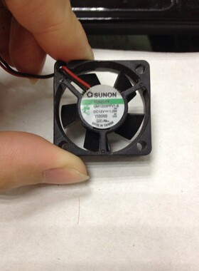 3厘米 3mm 风机 GM1203PFV1-8 3cm散热风扇 3010 12V 1.0W 台产